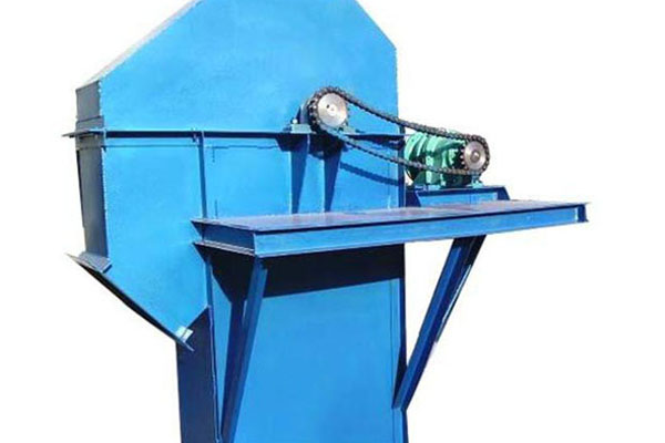 板鏈斗式提升機的主要部件特點